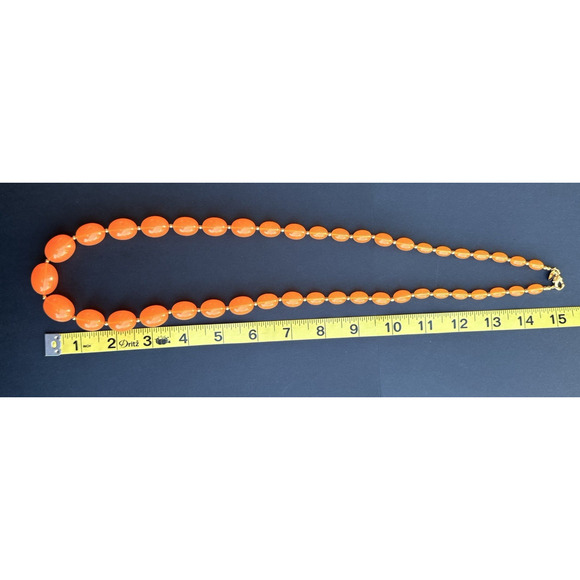 Vintage Joan Rivers Orange Acrylic Lucite Necklace Graduated Bead Gold Tone 32" - Picture 7 of 7